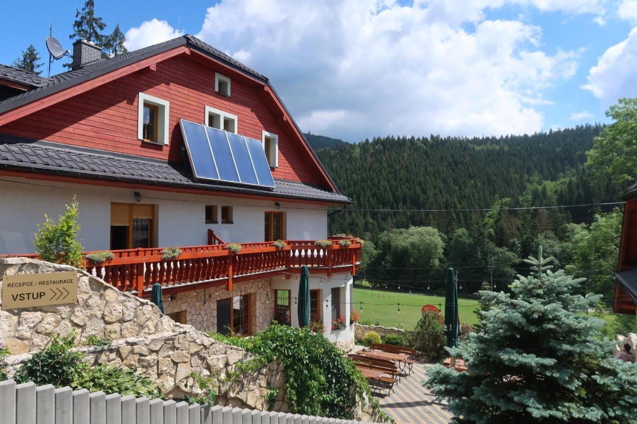 Bawaria Gasthof Horní Lomná